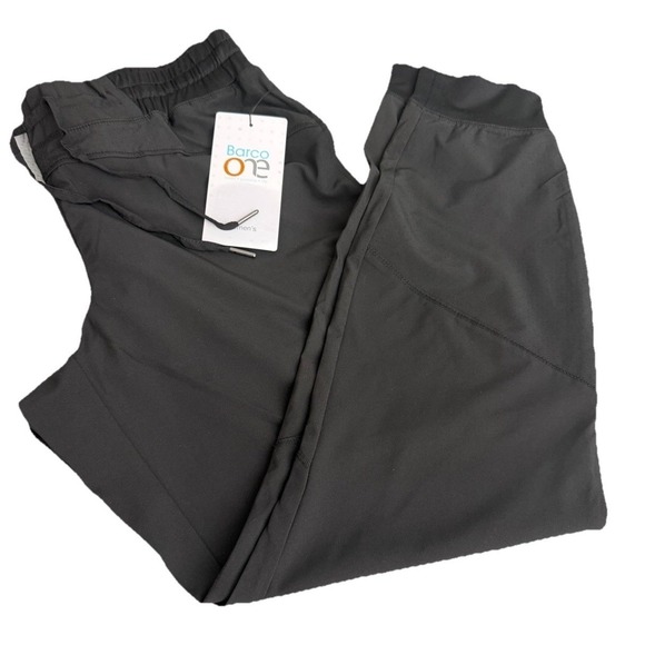 Barco One Women's Boost Classic Fit Scrub Jogger Black, 3-Pocket Size M New - Picture 5 of 9